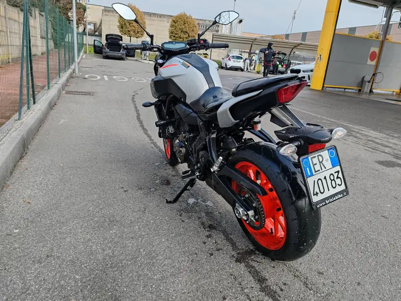 Yamaha MT-07 (2018 - 20) (4)