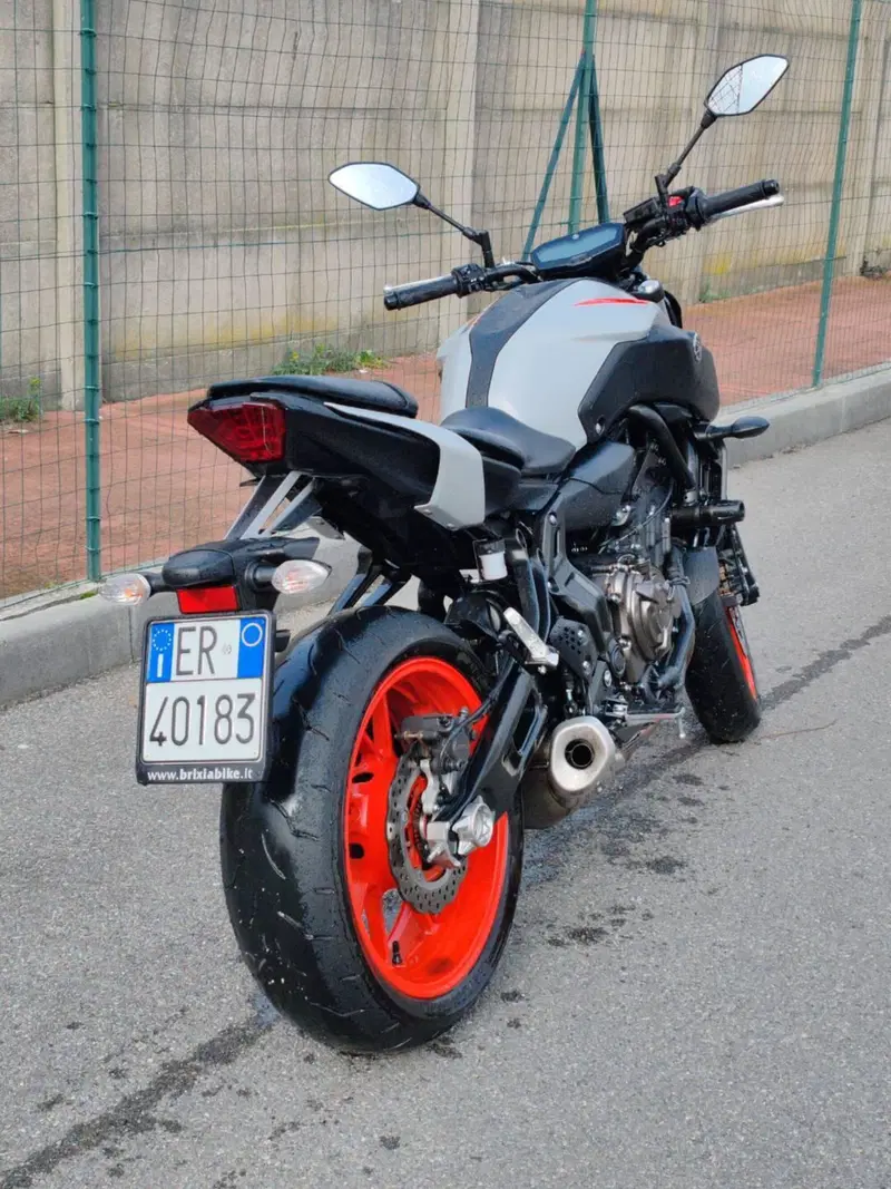 Yamaha MT-07 (2018 - 20) (7)