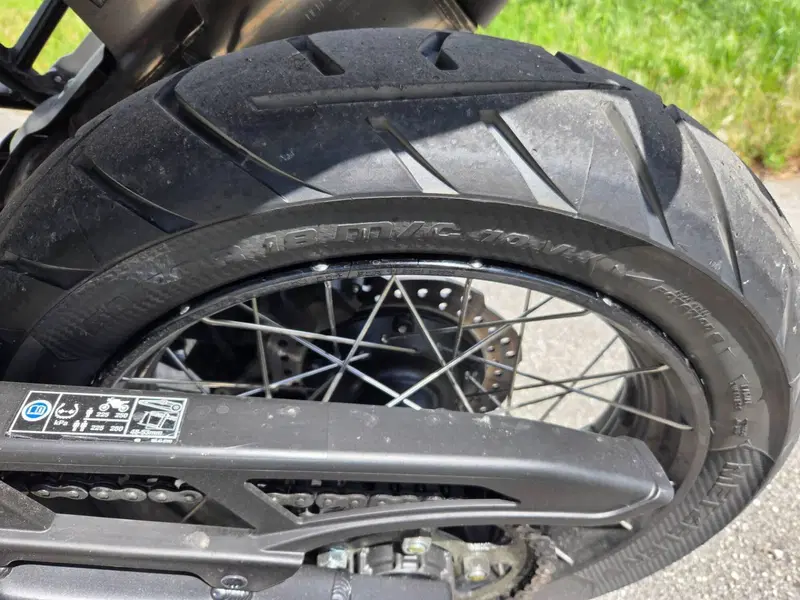 Honda Africa Twin CRF 1100L ES DCT (2024 - 26) (8)