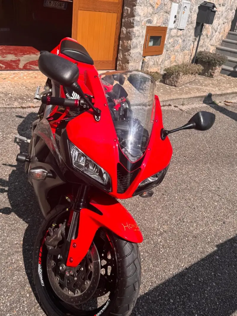 Honda CBR 600 RR (2007 - 08) (2)