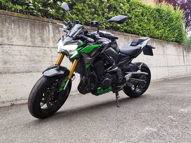 Kawasaki Z 900 SE (2022 - 24) (3)