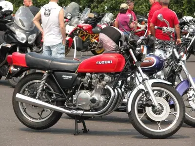 Suzuki GS 500 E d'epoca