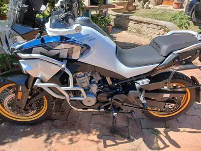 CFMOTO 800MT Explore (2023 - 26) usata