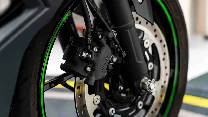 Kawasaki Ninja 500 SE (2024 - 26) (12)