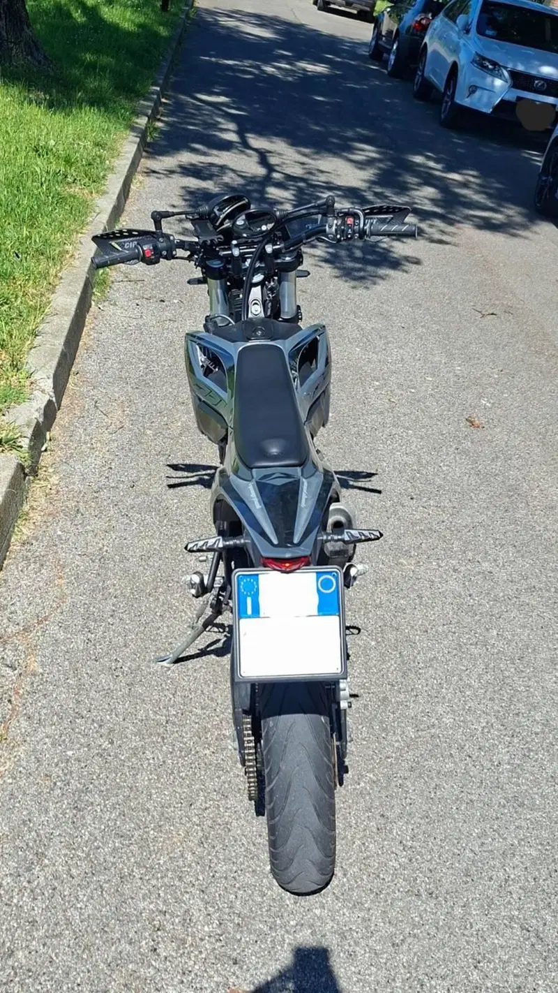 Betamotor RR 125 4T Motard T - X Special Edition (2025 - 26) (7)