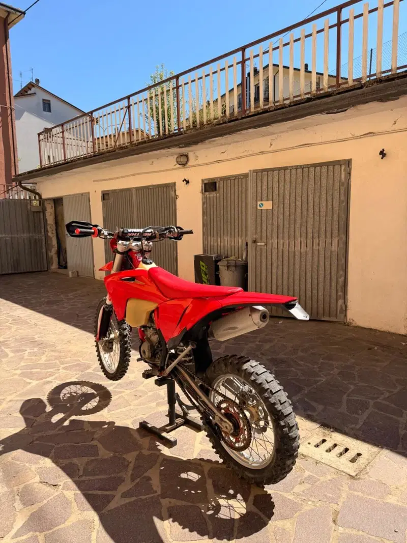 GASGAS EC 250 F (2023) (5)