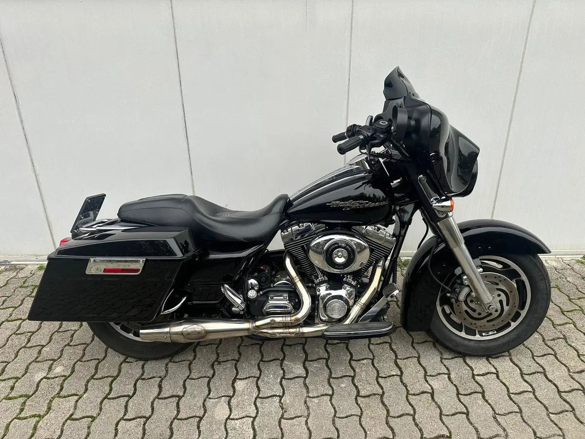 Harley-Davidson 1450 Street Glide (2006 - 07) - FLHX (6)