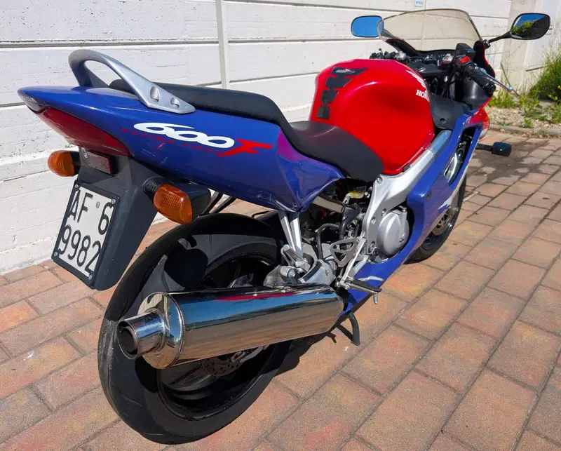 Honda CBR 600 F (1997 - 99) (4)