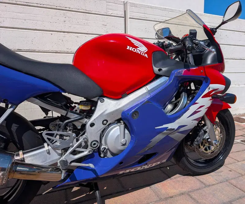 Honda CBR 600 F (1997 - 99) (8)