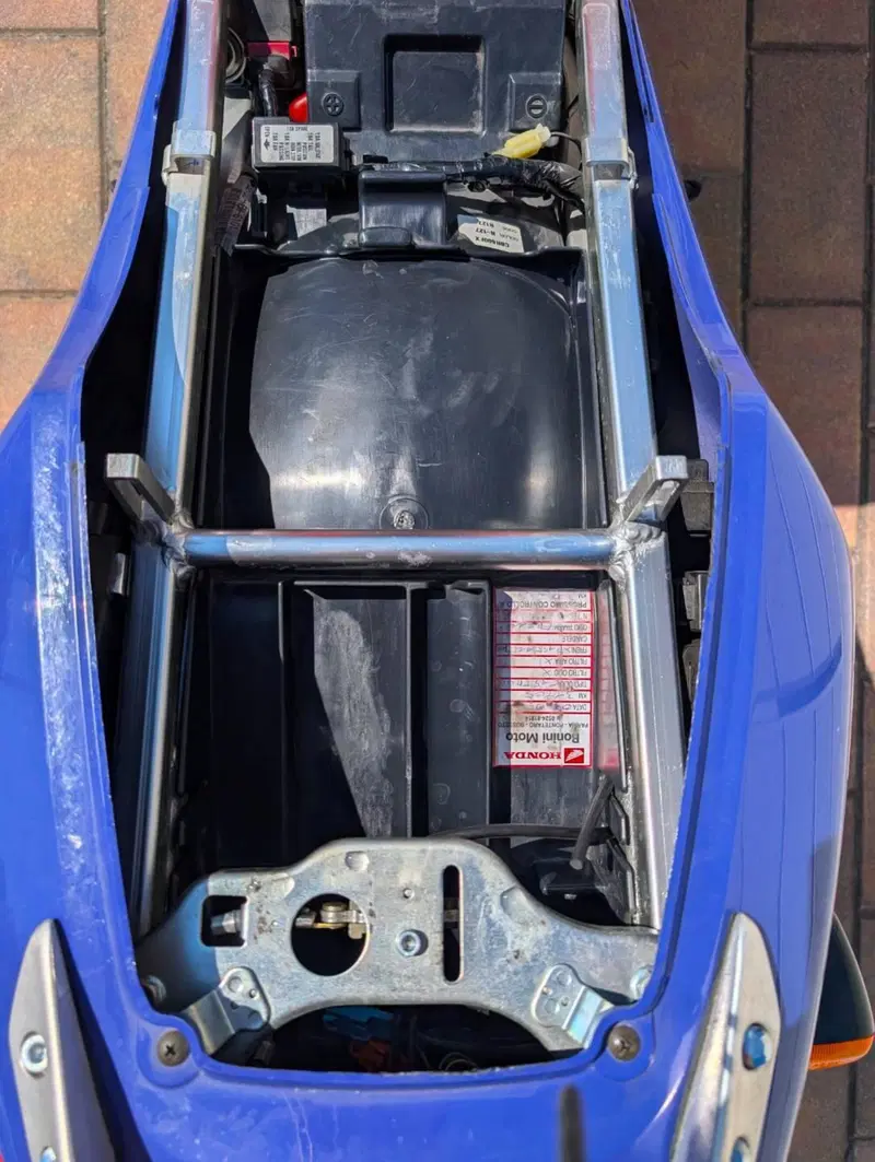Honda CBR 600 F (1997 - 99) (13)