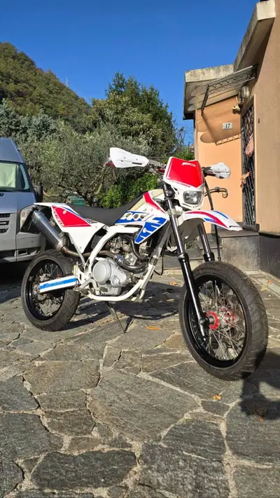 Fantic Motor Caballero 125M Performance 4t (2016) usata