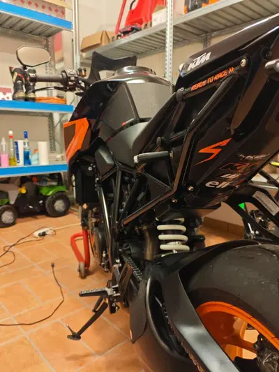 KTM 1290 Super Duke R (2019) usata