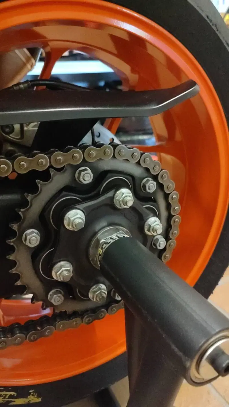 KTM 1290 Super Duke R (2019) (6)