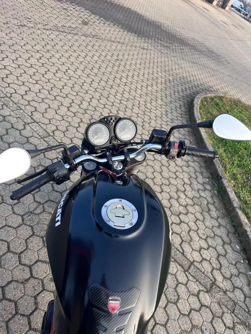 Ducati Monster 695 (2006 - 08) (4)