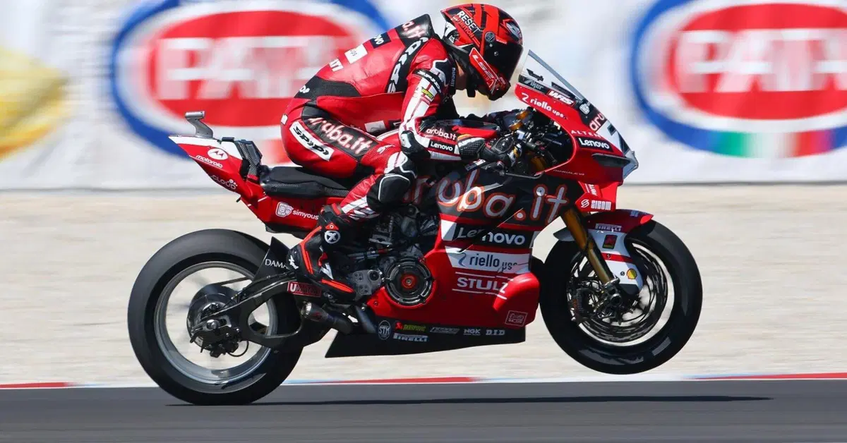 SBK 2026. GP di Ungheria a Balaton Park. Iker Lecuona davanti a tutti nelle libere