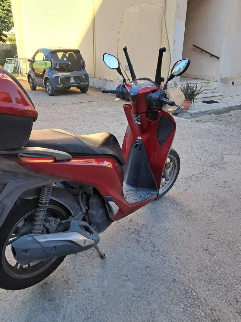 Honda SH 150i (2017 - 19) (4)