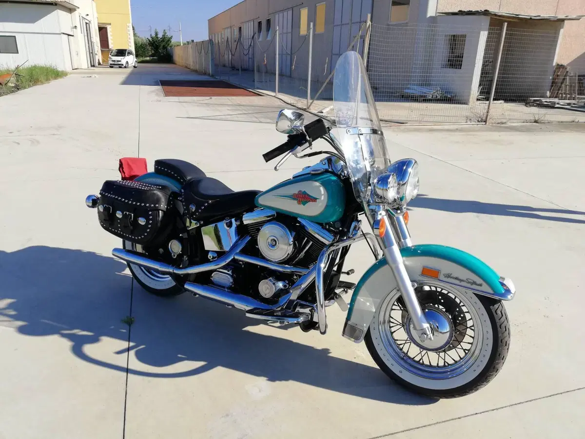 Harley-Davidson Heritage Softail Classic (4)