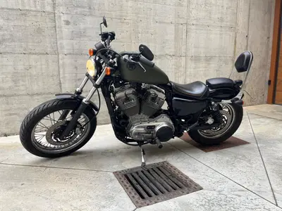 Harley-Davidson 883 (2006 - 07) - XL usata