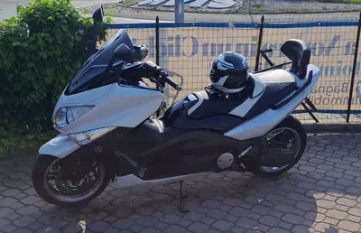 Yamaha T-Max 500 White Max (2010 - 11) usata