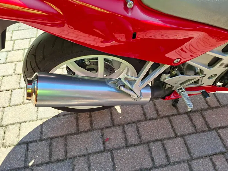 Honda Vfr 750 f (9)