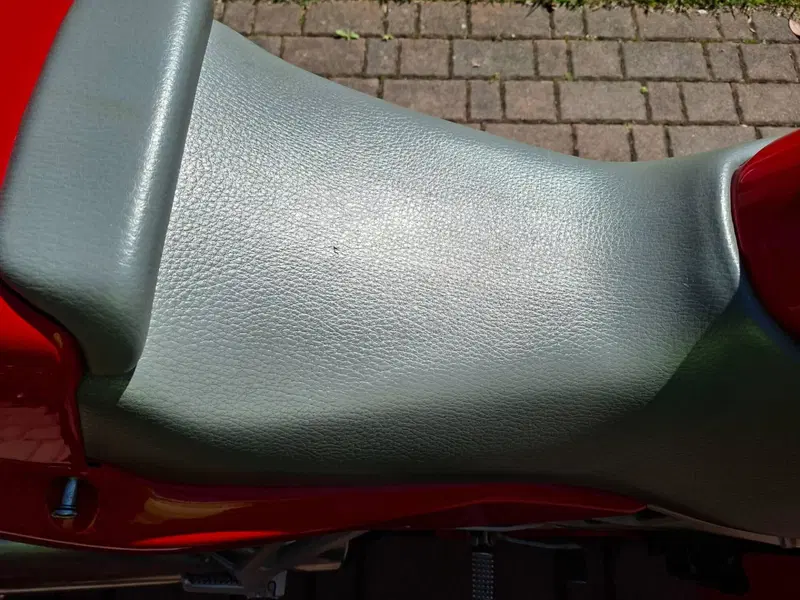 Honda Vfr 750 f (10)