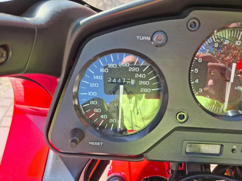Honda Vfr 750 f (13)