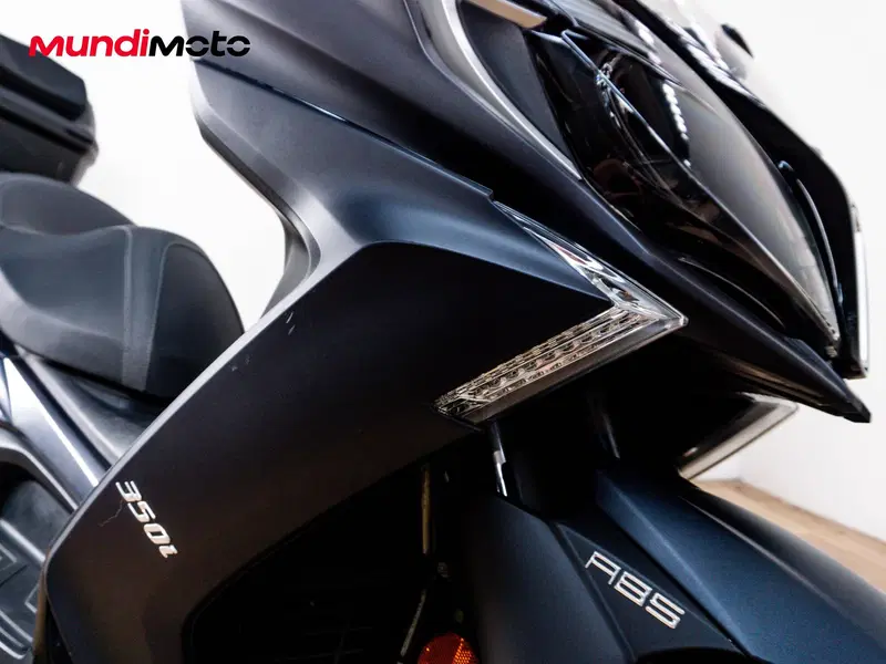 Kymco Downtown 350i ABS (2015 - 17) (5)