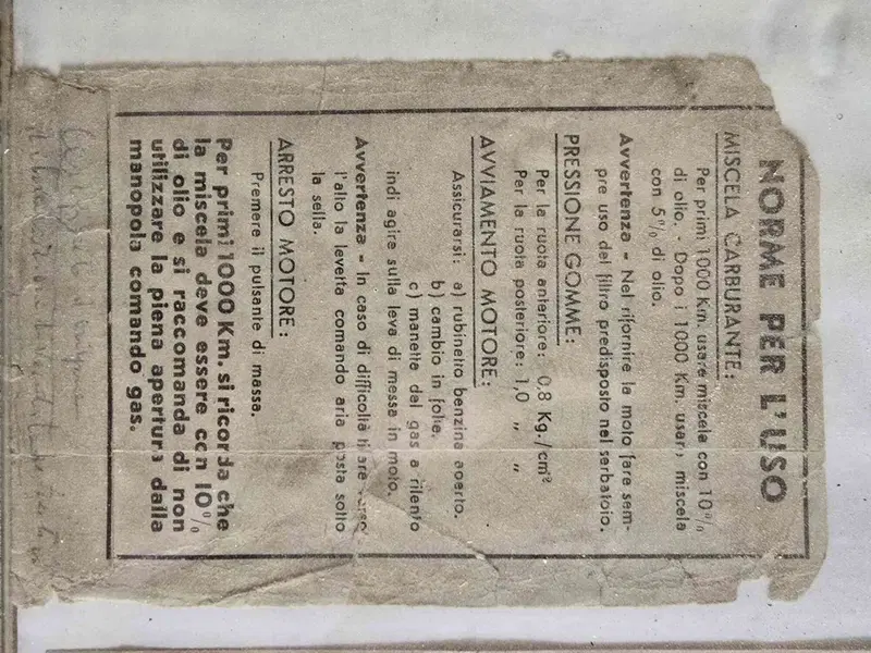 Piaggio Vespa 125 faro basso Bacchetta V1T (8)
