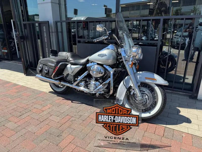 Harley-Davidson 1450 Road King Classic (2003 - 05) - FLHRCI