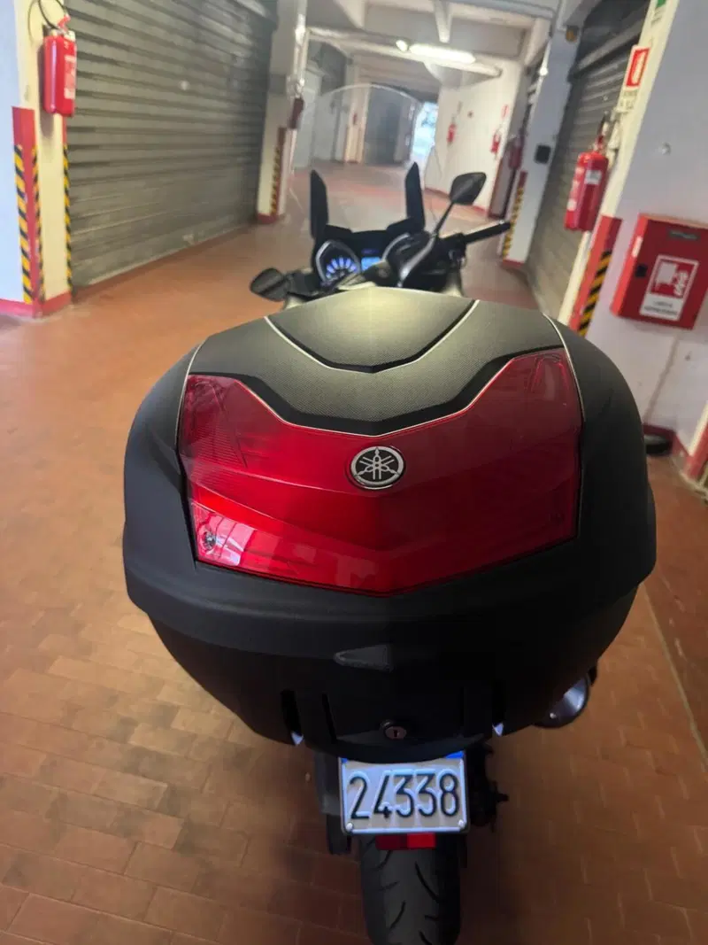 Yamaha T-Max 530 DX (2017 - 19) (8)
