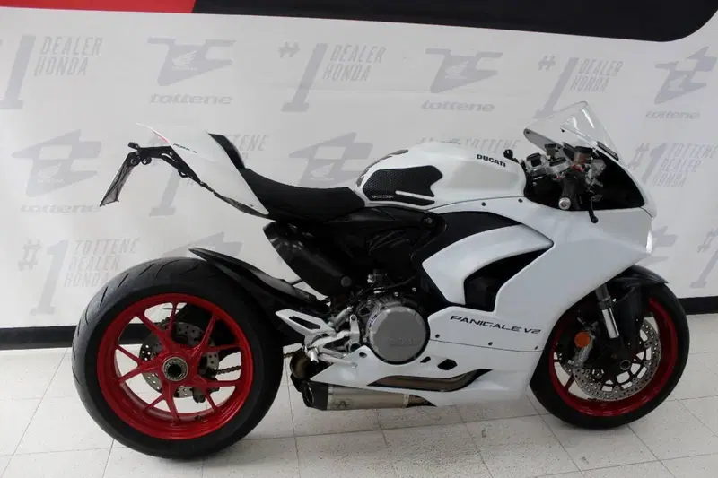 Ducati Panigale V2 (2021 - 24) (2)
