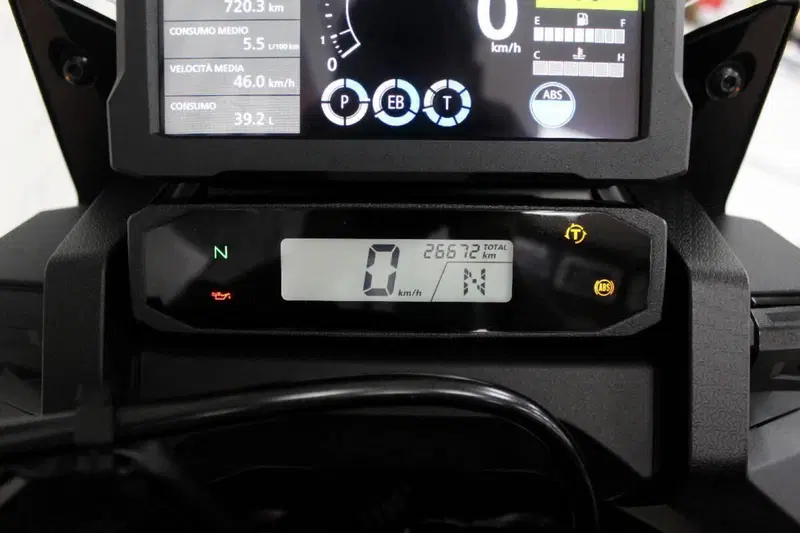 Honda Africa Twin CRF 1100L (2022 - 23) (7)