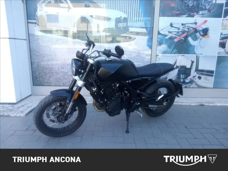 Brixton Motorcycles Crossfire 500 (2021 - 25) (2)