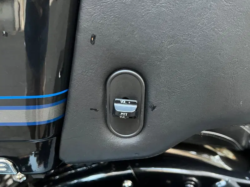 Harley-Davidson 1800 Road Glide Custom (2013) - FLTRXSE (6)