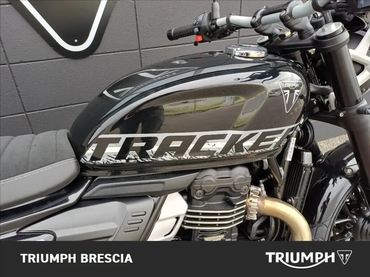 Triumph Tracker 400 (2026) (5)