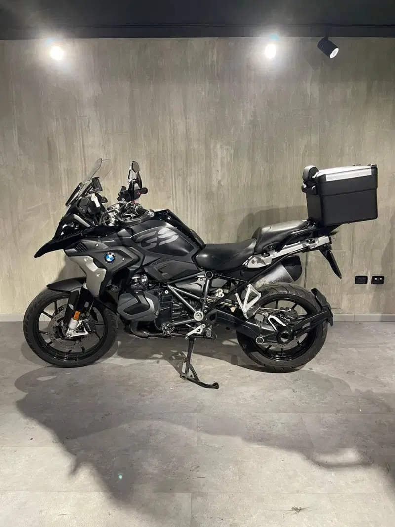 Bmw R 1250 GS (2021 - 24) (2)