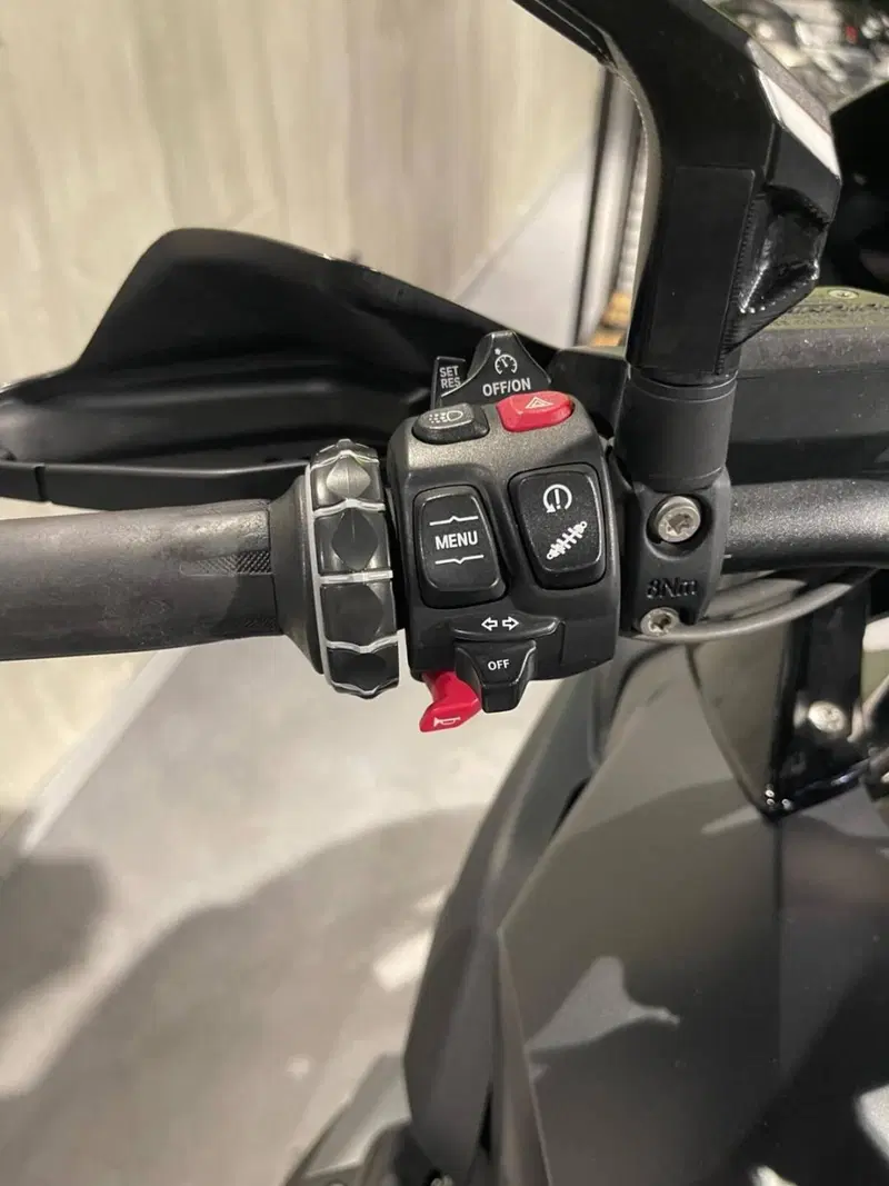 Bmw R 1250 GS (2021 - 24) (6)