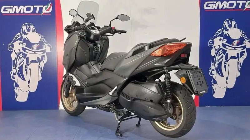 Yamaha X-Max 300 Tech Max (2021 - 24) (5)