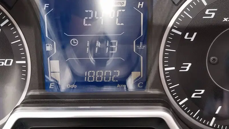 Yamaha X-Max 300 Tech Max (2021 - 24) (7)