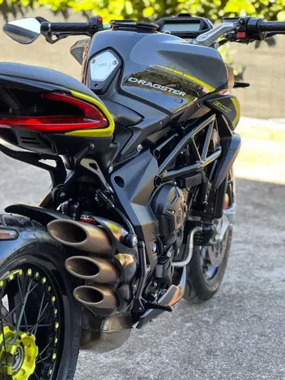 MV Agusta Dragster 800 RR (2018 - 20) usata