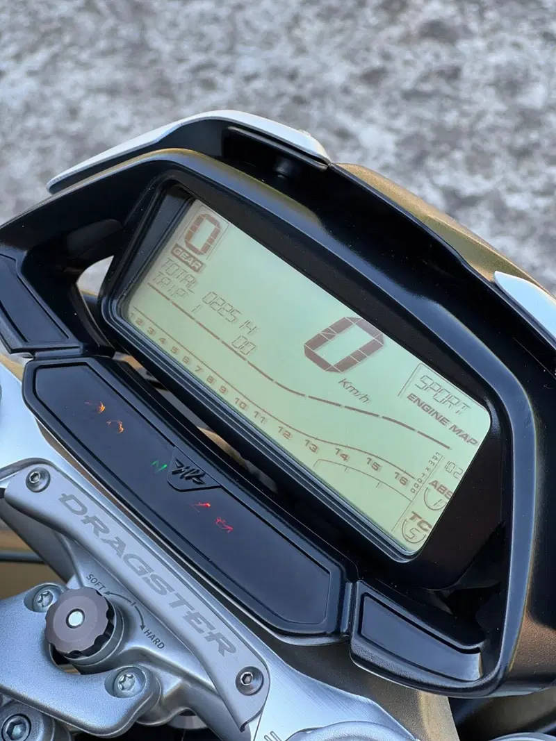 MV Agusta Dragster 800 RR (2018 - 20) (9)