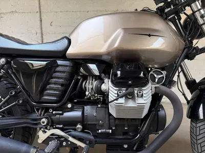 Moto Guzzi V7 Classic (2008 - 12) usata