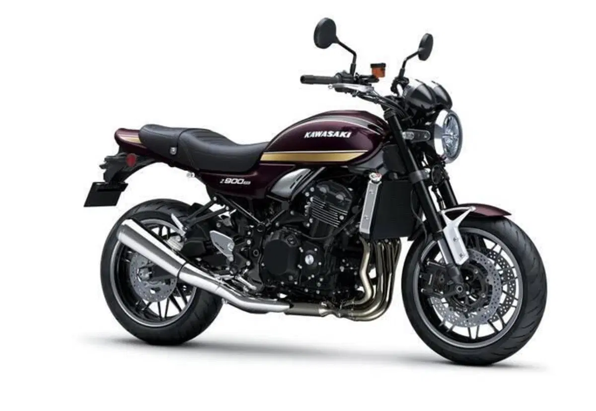 Kawasaki Z 900 RS (2026)