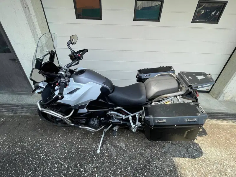 Triumph Tiger 1200 GT Explorer (2024 - 26) (2)