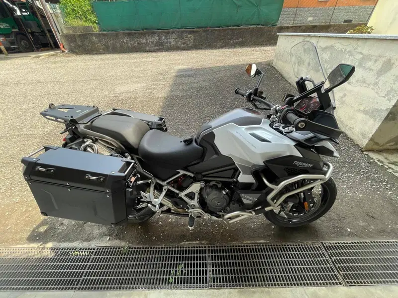 Triumph Tiger 1200 GT Explorer (2024 - 26) (4)