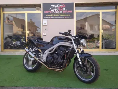 Triumph Speed Triple 955 (2002 - 04) usata