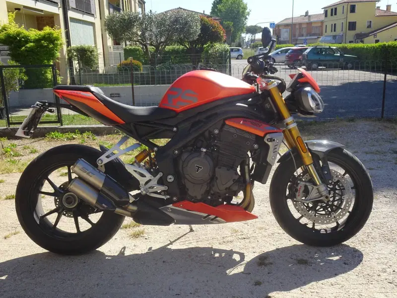 Triumph Speed Triple 1200 RS (2021 - 24) (6)