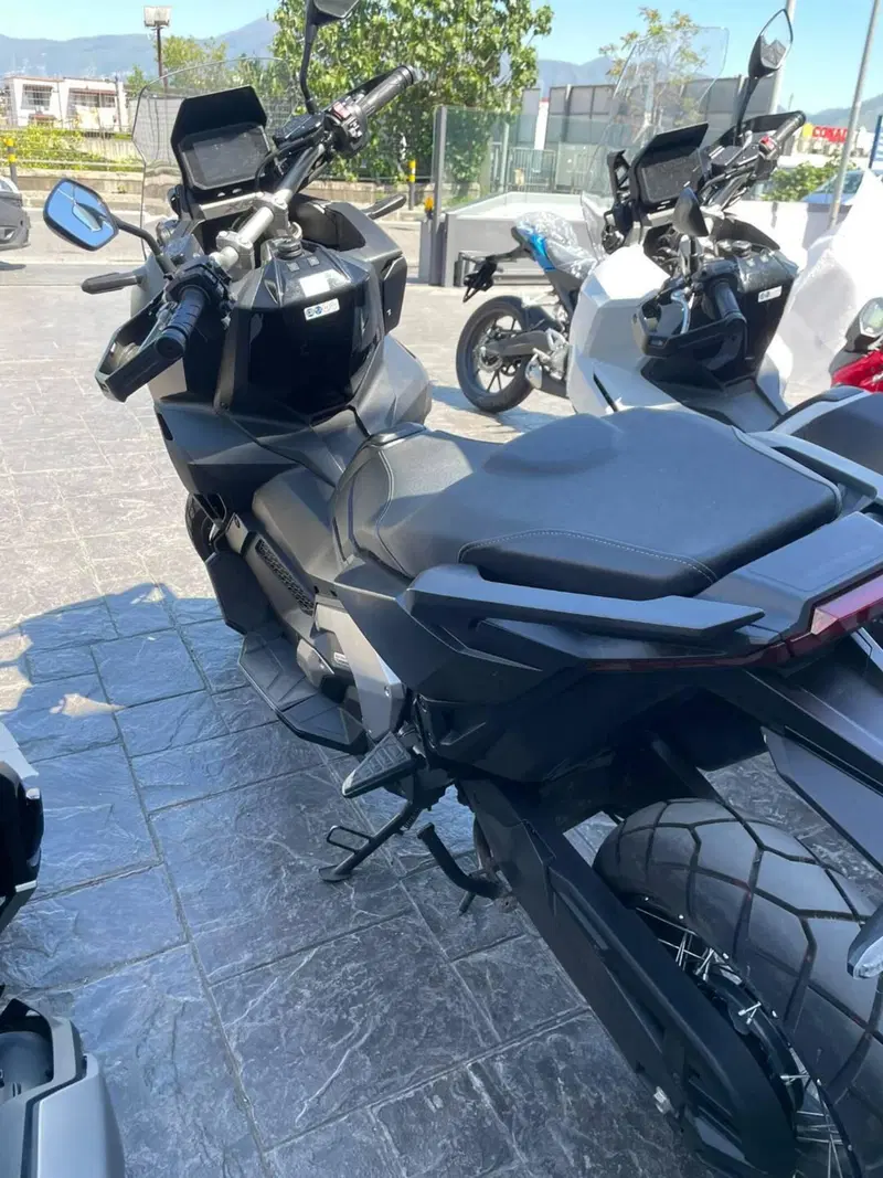 Honda X-ADV 750 DCT (2021 - 24) (3)