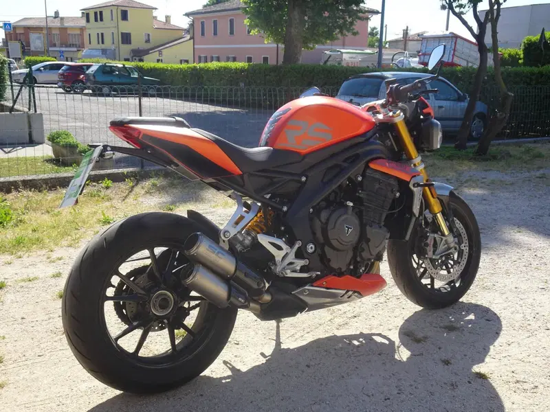 Triumph Speed Triple 1200 RS (2021 - 24) (4)