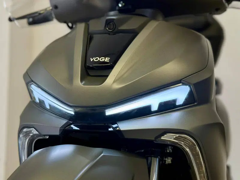 Voge Sfida SR16 200 (2025 - 26) (10)